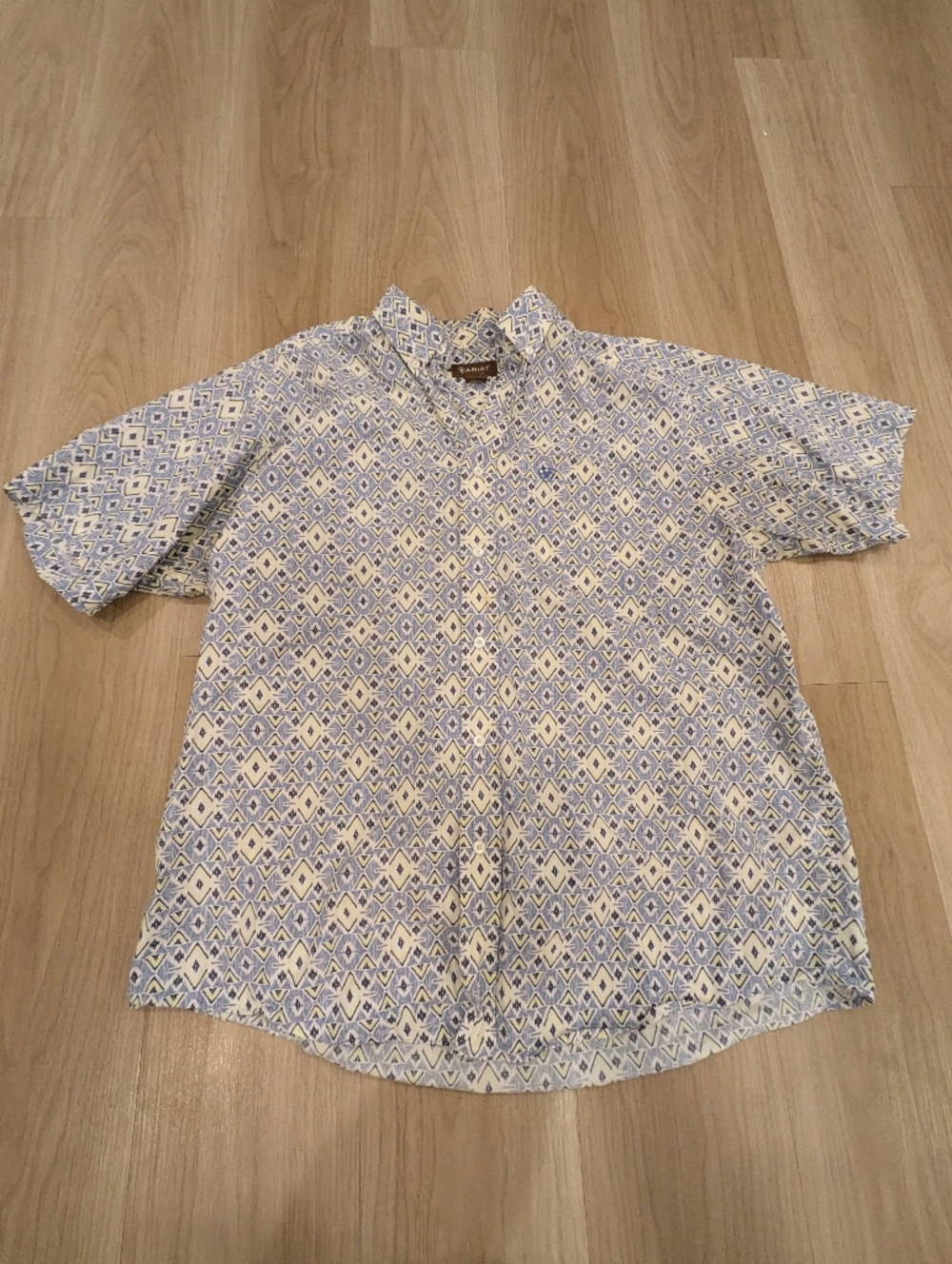 Ariat Men SS Diamond Pattern Blue Button Up Size XL
